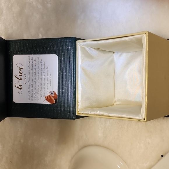 Pier 1 2019 Li Bien Ornament - Picture 8 of 10